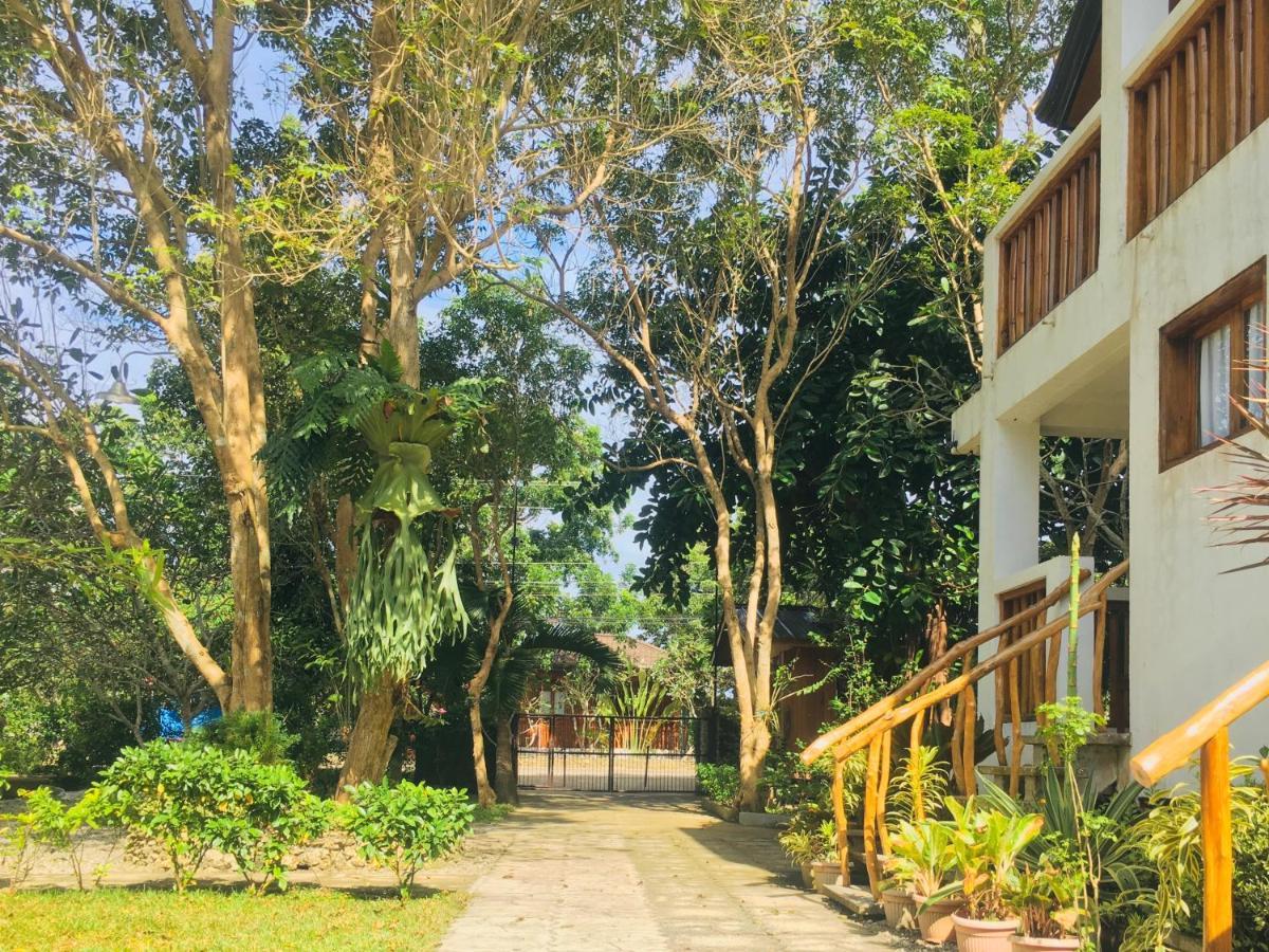 Pahiluna Guesthouse Panglao Bagian luar foto
