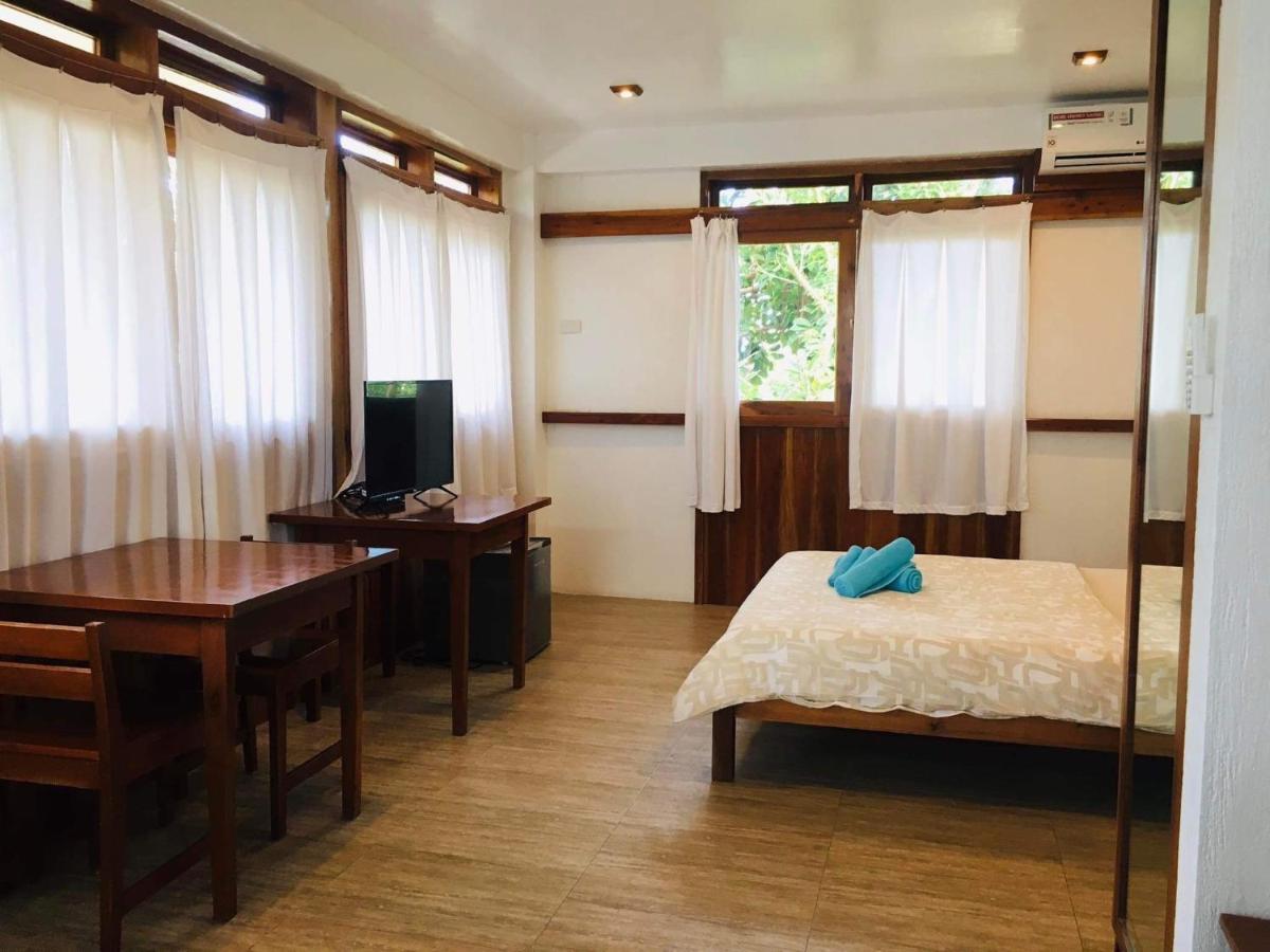 Pahiluna Guesthouse Panglao Bagian luar foto