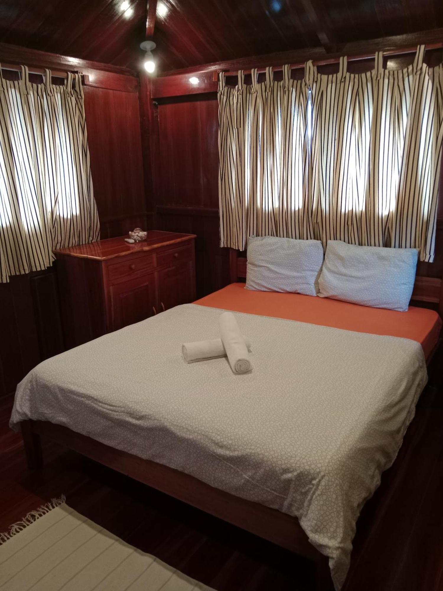 Pahiluna Guesthouse Panglao Bagian luar foto