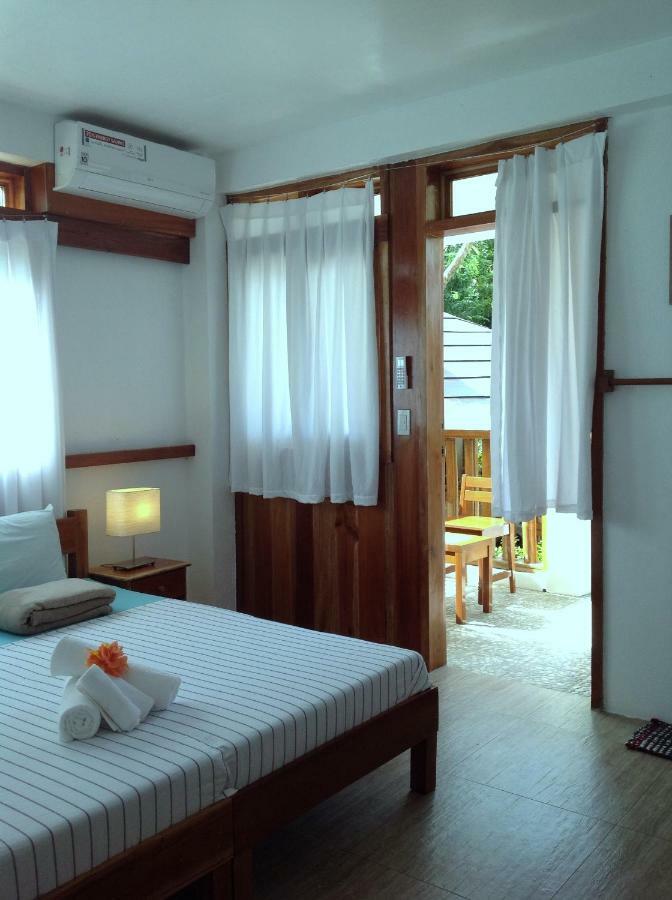 Pahiluna Guesthouse Panglao Bagian luar foto